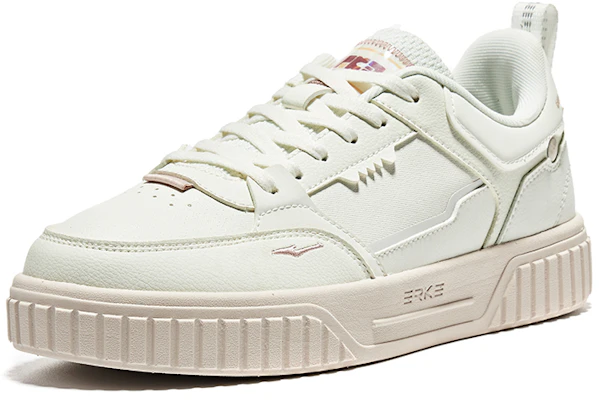 鴻星爾克 休閒時尚 防滑 低筒 板鞋 女款 白灰 Lookbook 鴻星爾克 休閒時尚 防滑 低筒 板鞋 女款 白灰