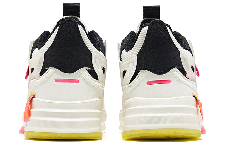 Shop (W) 鸿星尔克 解构低帮运动鞋 '白色霓虹桃粉' 12122101413-003