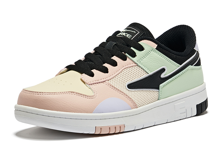 Lookbook (W) ERKE Hongxing Low 'Blanco Pluma Espuma Menta' 12122201312-001