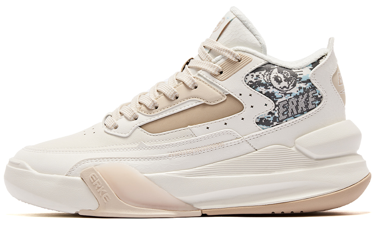 (Women) ERKE Hongxing Low Top Board Shoe 'White' 'Battery Panda' 52123301295-003