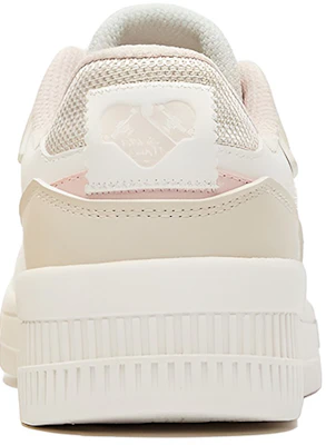 鴻星爾克 焦糖拿鐵 百搭休閒 防滑耐磨包覆性 低筒 板鞋 女款 白澄糖 Shop 鴻星爾克 焦糖拿鐵 百搭休閒 防滑耐磨包覆性 低筒 板鞋 女款 白澄糖