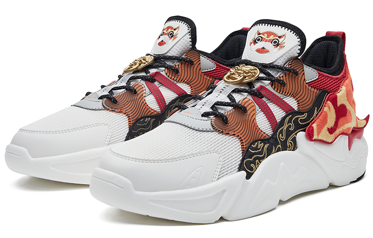 Lookbook (W) (女性用) ERKE 王の栄誉 x ダッドシューズ 'ホワイトレッド' 52122102356-001 52122102356-001