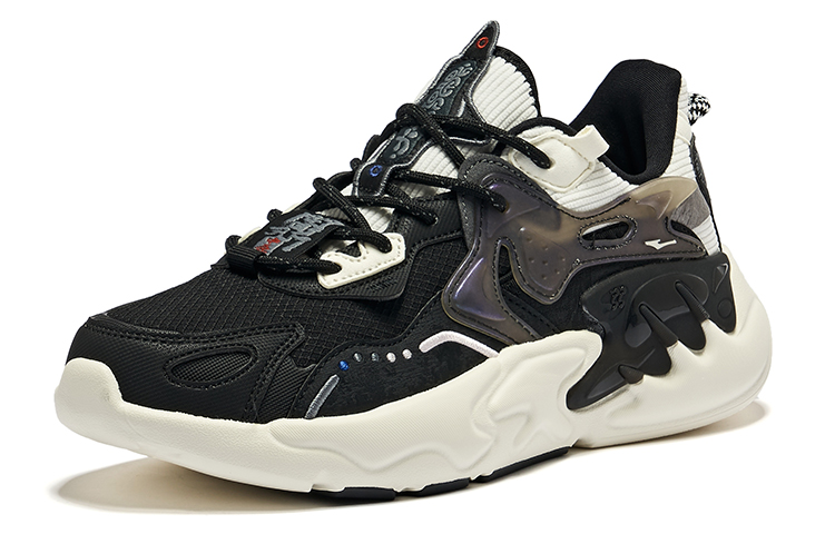 Lookbook 鸿星尔克 舒适透氣 防滑耐磨 低帮 生活休閒鞋 女款 正黑橡芽白