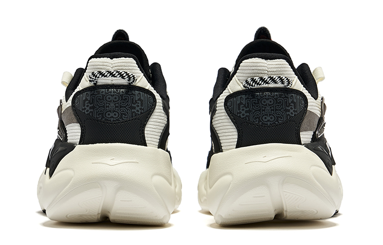 Shop 鸿星尔克 舒适透氣 防滑耐磨 低帮 生活休閒鞋 女款 正黑橡芽白