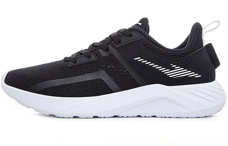 (W) ERKE Low-Top Running Shoe 'Black White'