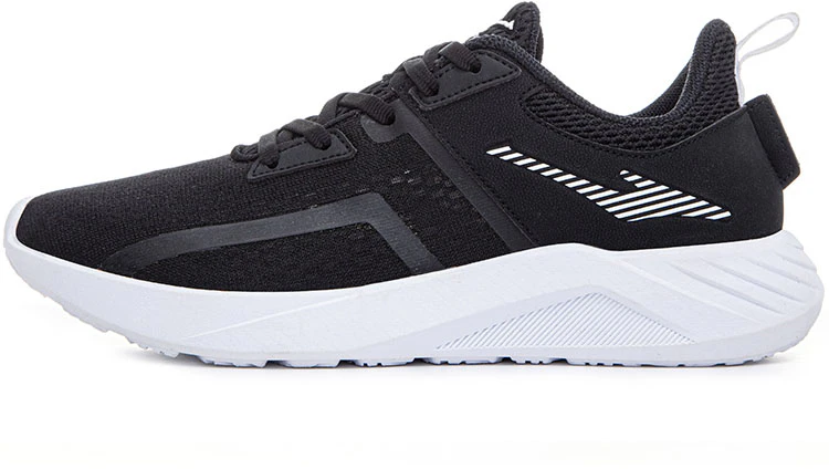 women-erke-low-top-running-shoe-black-white-12121203160-001