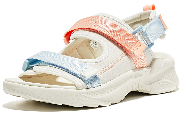 Lookbook 鸿星尔克 沙灘休閒厚底運動涼鞋 女款 白藍