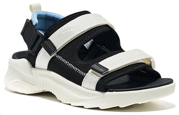 Shop (W) Sandal Sukan ERKE 'Hitam Putih' 12122210424-004