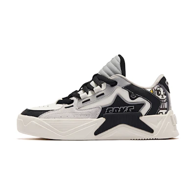 (W) ERKE Xtep Battery Panda White and Black 'Starry Low-Top'