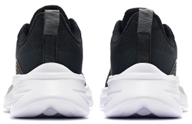 (W) ERKE XTEP Kasut Larian Kasual Rendah 'Hitam Putih' 12122203295-003 Lookbook (W) ERKE XTEP Kasut Larian Kasual Rendah 'Hitam Putih' 12122203295-003