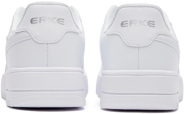 鴻星爾克 流行 耐磨 低筒 帆布鞋 女款 淨白閃銀 Shop 鴻星爾克 流行 耐磨 低筒 帆布鞋 女款 淨白閃銀