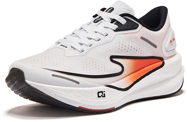 (W) 鸿星尔克 特步 闪电 2.0 '白橙' 12123203314-001 Lookbook (W) 鸿星尔克 特步 闪电 2.0 '白橙' 12123203314-001