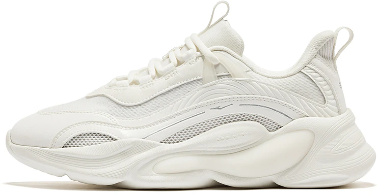 women-erke-xtep-verge-2-0-low-white-silver-52124102307-001