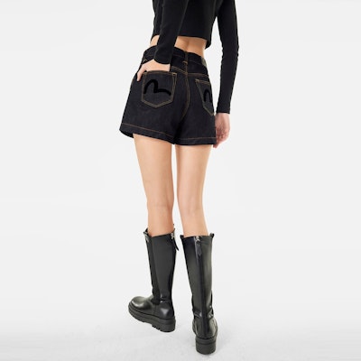 (W) Pantalones Cortos EVISU 2024 Azul Denim con Logos y Bordado de Gaviota. 2EAHTW4DS4021LFDN Purchase (W) Pantalones Cortos EVISU 2024 Azul Denim con Logos y Bordado de Gaviota. 2EAHTW4DS4021LFDN