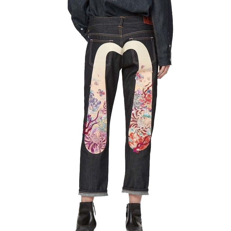 Purchase (W) 에비수 블랙 플로럴 자수 지퍼 데님 진. 2EAHTW1JE953BFCT