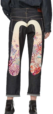 (W) 에비수 블랙 플로럴 자수 지퍼 데님 진. 2EAHTW1JE953BFCT Purchase (W) 에비수 블랙 플로럴 자수 지퍼 데님 진. 2EAHTW1JE953BFCT