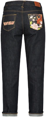 (W) EVISU AW23 Seluar Denim Biru dengan Sulaman Ikan Emas & Bunga. 2EAHTW3JE4014STCT Buy (W) EVISU AW23 Seluar Denim Biru dengan Sulaman Ikan Emas & Bunga. 2EAHTW3JE4014STCT