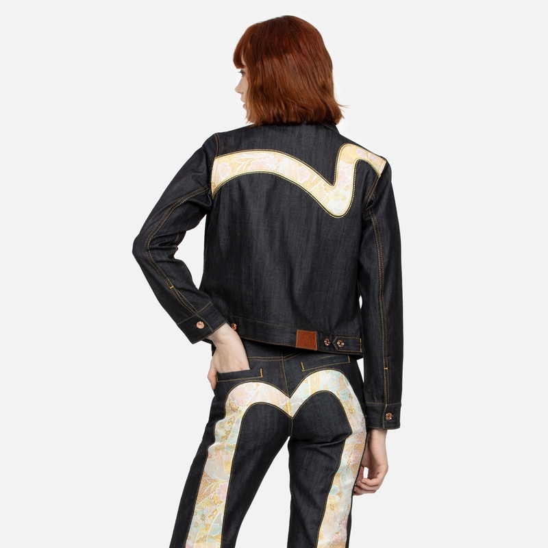 (Women) EVISU SS24  Denim Jacket with Kamon Seagull & Big M Patch in Blue. 2ESHTW4DJ4055XXDN 圖 4