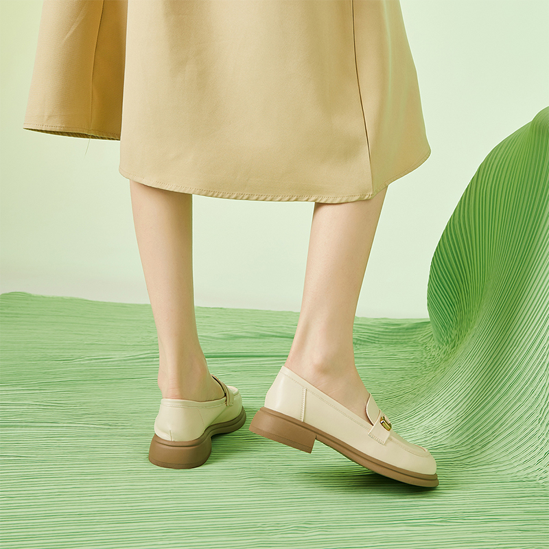 Details for (Women) Excull EXULL Yi Si Q 'Round Toe Temperament Loafer' 13171019