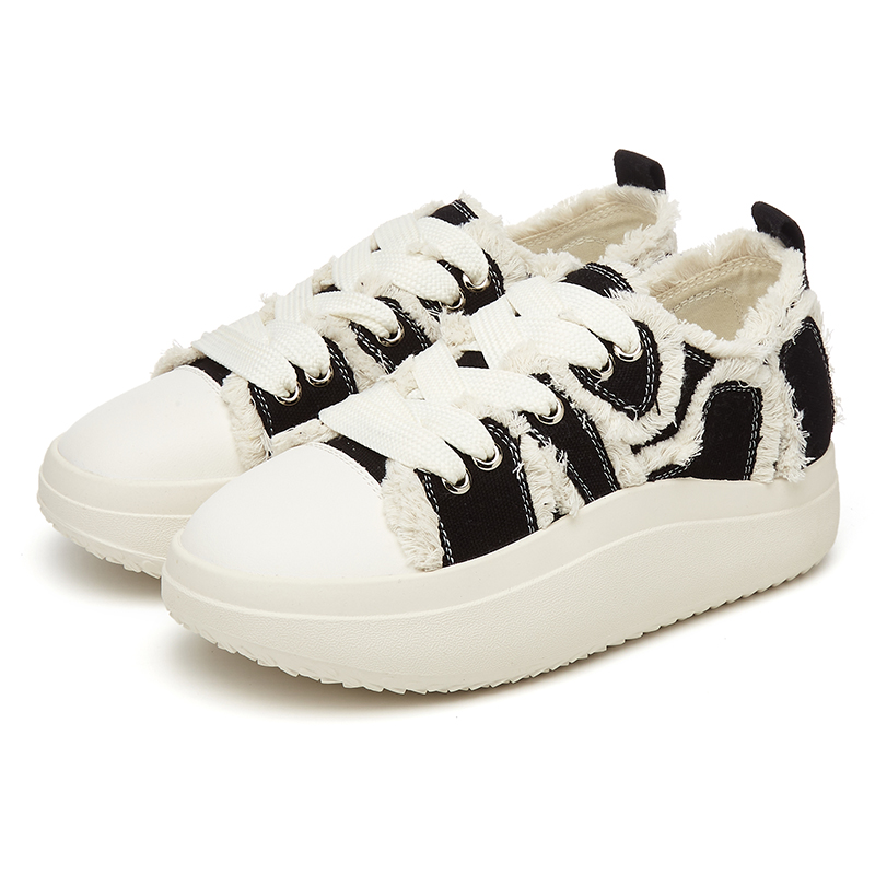 Lookbook (W) 埃索尔 ESQ '黑色休闲低帮鞋' 7317405160