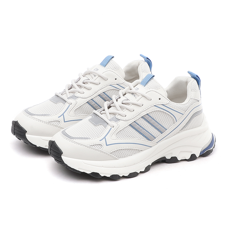 Shop EXULL 依思Q 合成革 運動舒適 低幫 老爹鞋 4.5cm 女款