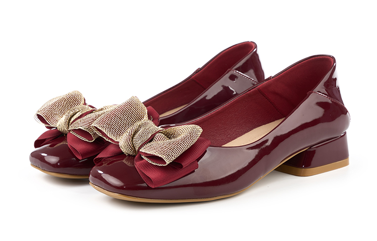 Lookbook EXULL 依思Q PU 方頭蝴蝶結 粗跟 高跟鞋 3cm 女款 酒紅色