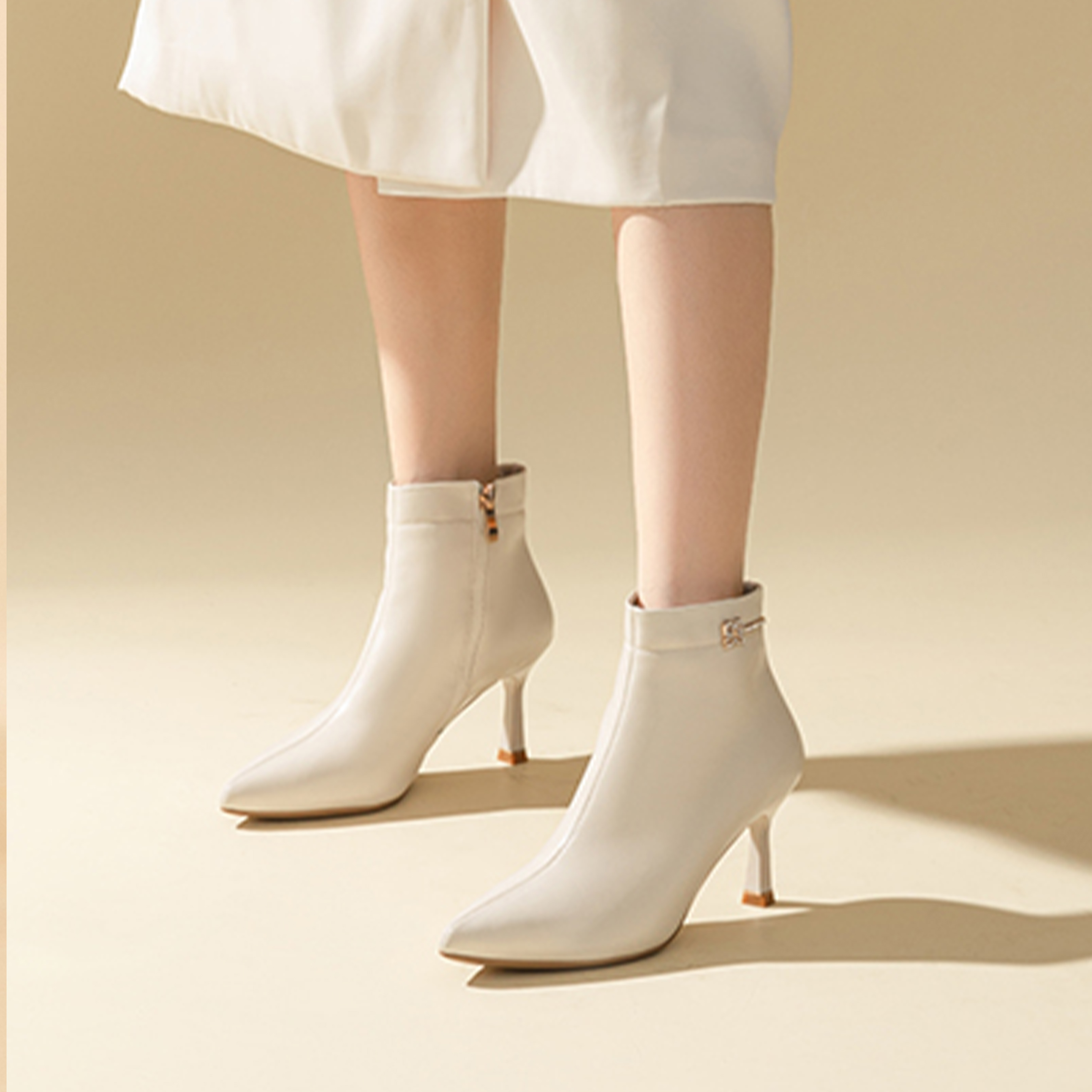 Order EXULL 依思Q 舒適時尚 短靴 女款 米白色