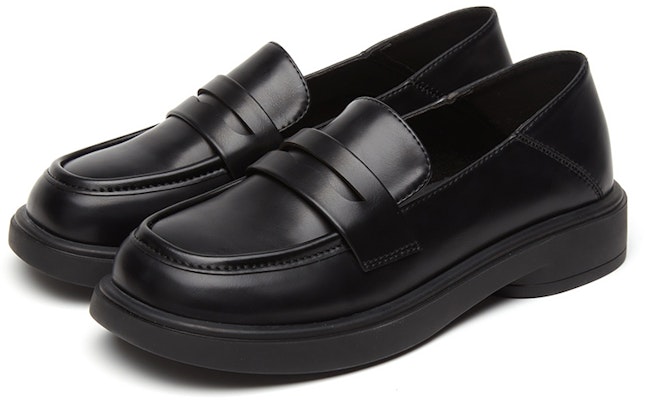 (W) Exull Loafer 'Gaya British Platform - Hitam' 7317102060 Lookbook (W) Exull Loafer 'Gaya British Platform - Hitam' 7317102060