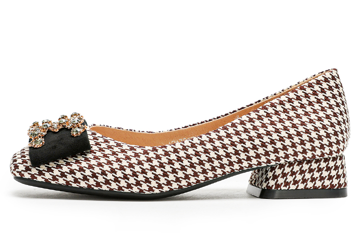 (Women) Exull Q 'Brown Square-Toe Slip-On' 1217007480