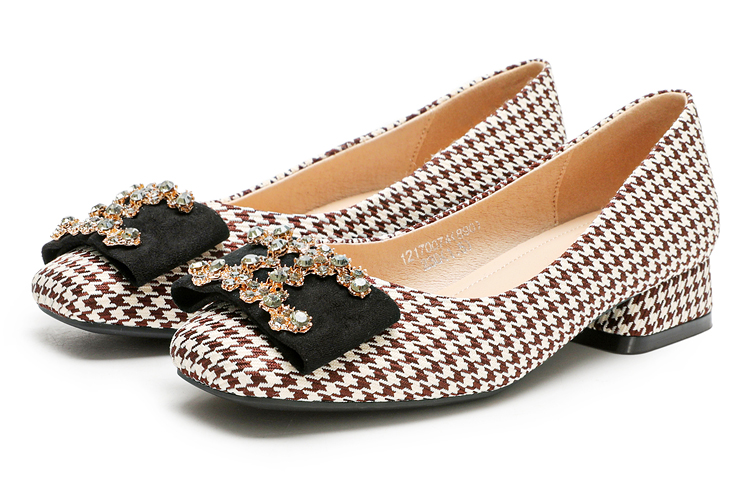 Order (W) Exull Q 'Sepatu Slip-On Coklat Jari-Kotak' 1217007480