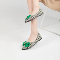 Sizing (W) Exull Q '绿色蝴蝶结尖头平底鞋' 1217001740