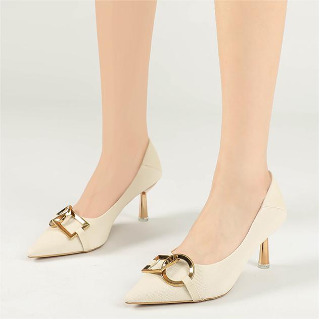Lookbook (W) Exull Q Beige Stiletto Kulit Timbul Metallic Toe Runcing 1215000771