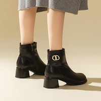 (W) Exull Q PU Hak Chunky 5.5cm 'Boot Ankle Nyaman Hitam' 12186270 Details for (W) Exull Q PU Hak Chunky 5.5cm 'Boot Ankle Nyaman Hitam' 12186270