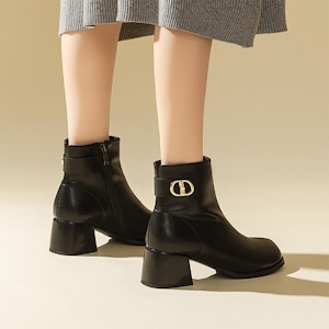 (W) Exull Q PU Hak Chunky 5.5cm 'Boot Ankle Nyaman Hitam' 12186270 Details for (W) Exull Q PU Hak Chunky 5.5cm 'Boot Ankle Nyaman Hitam' 12186270