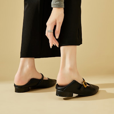 (W) EXULL Q PU Flats Hujung Runcing Dengan Gesper 'Kasual' 7317003760 2