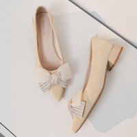 (W) Exull Q PU Kasut Tumit Rendah Hujung Runcing 'Temperamen Kuning' 1217005420 Shop (W) Exull Q PU Kasut Tumit Rendah Hujung Runcing 'Temperamen Kuning' 1217005420