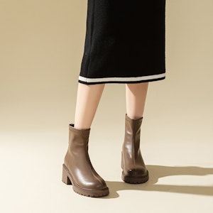 (W) Exull Q But Kasut Pendek 'Retro British Chunky Heel' 1218652297 Shop (W) Exull Q But Kasut Pendek 'Retro British Chunky Heel' 1218652297