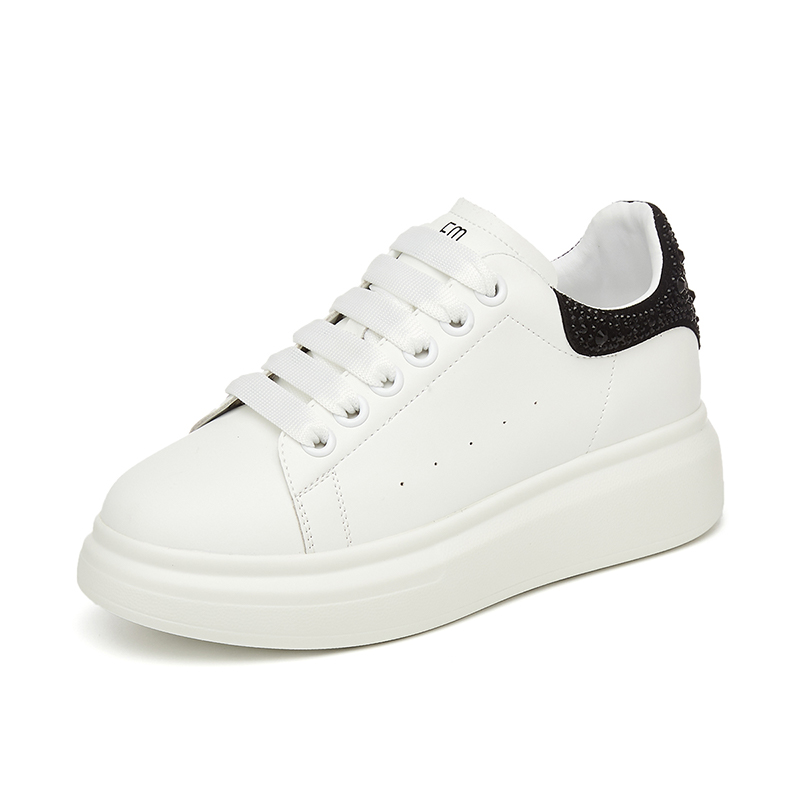 (W) Exull Q Synthetic Leather 'Breathable Casual Trendy Low-Top Sneaker'