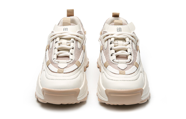 Lookbook EXULL 依思Q 網布 厚底百搭休閒 老爹鞋 6.5公分 女款 卡其色