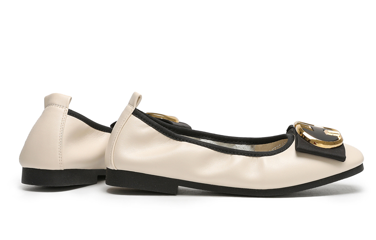 (W) Exull Yi Si Q 'Beige Flat Square-Toe Casual' 圖 3