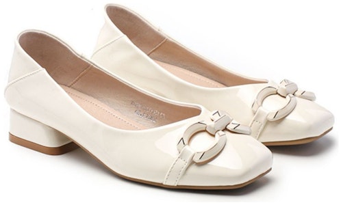 (W) Exull Yi Si Q 'Tacones Altos Beige de Punta Cuadrada y Sin Cordones' 7315002371 Lookbook (W) Exull Yi Si Q 'Tacones Altos Beige de Punta Cuadrada y Sin Cordones' 7315002371