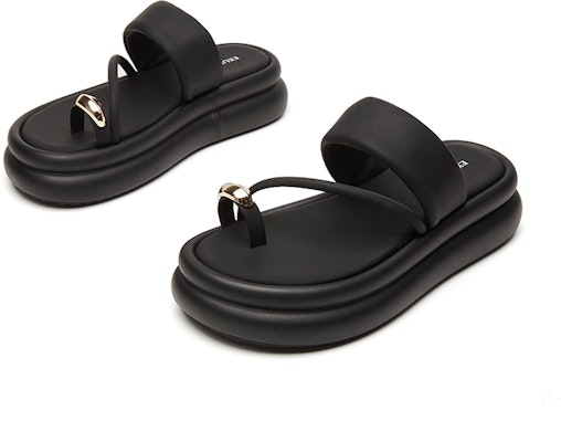 (W) Exull Yi Si Q 'Sandal Sol Tebal Gaya Jempol' 73165690 Lookbook (W) Exull Yi Si Q 'Sandal Sol Tebal Gaya Jempol' 73165690