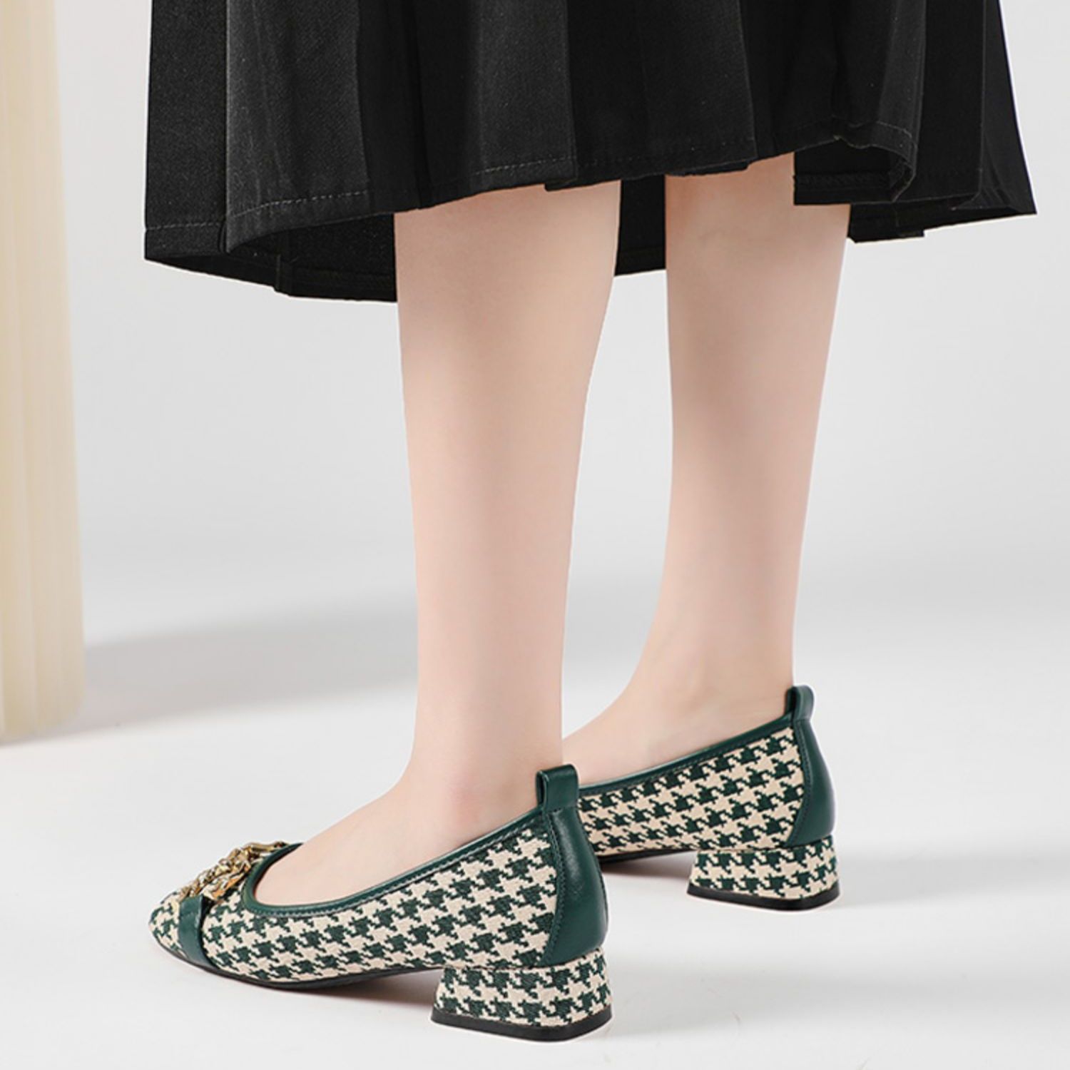 Lookbook EXULL 依思Q 布 千鳥格時尚 休閒單鞋 女款 綠色