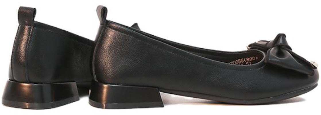 (W) Sepatu Kasual Kulit Exull Yi Si Q 'Nyaman Hitam Sederhana' 12I7005660 Lookbook (W) Sepatu Kasual Kulit Exull Yi Si Q 'Nyaman Hitam Sederhana' 12I7005660