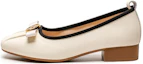 Buy (W) Exull Yi Si Q Sepatu Datar Kulit 'Beige' 72I7006571