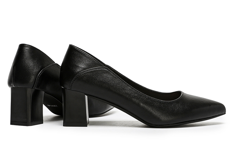 Lookbook (W) Exull Yi Si Q PU 5.6cm 'Sepatu Hak Blok Hitam Nyaman' 12I7009160