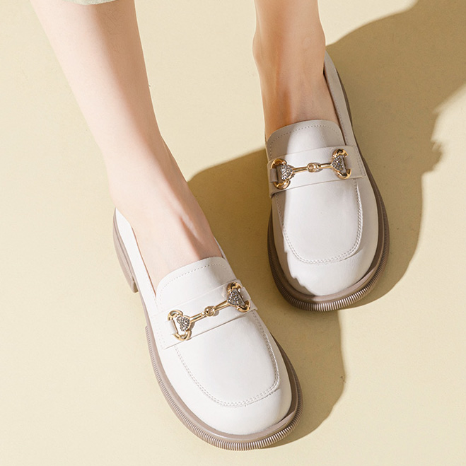 (W) Exull YiSi Q 'Beige British Style Chunky Heel Loafers with Metal Buckle' 圖 4