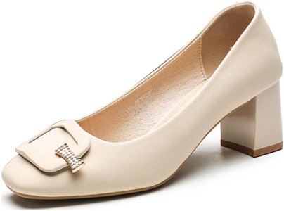 依思Q 合成革方扣方頭粗跟高跟鞋 6cm 女款 米白色 Order 依思Q 合成革方扣方頭粗跟高跟鞋 6cm 女款 米白色