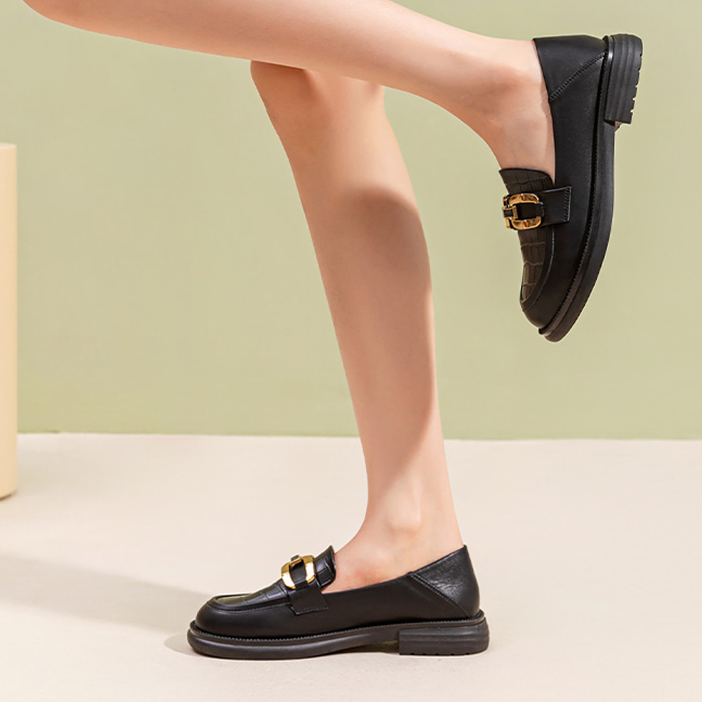 Shop (Women) Exull YiSi Q Leather Comfort 'Metal Buckle Black Platform Loafers' 7315100560