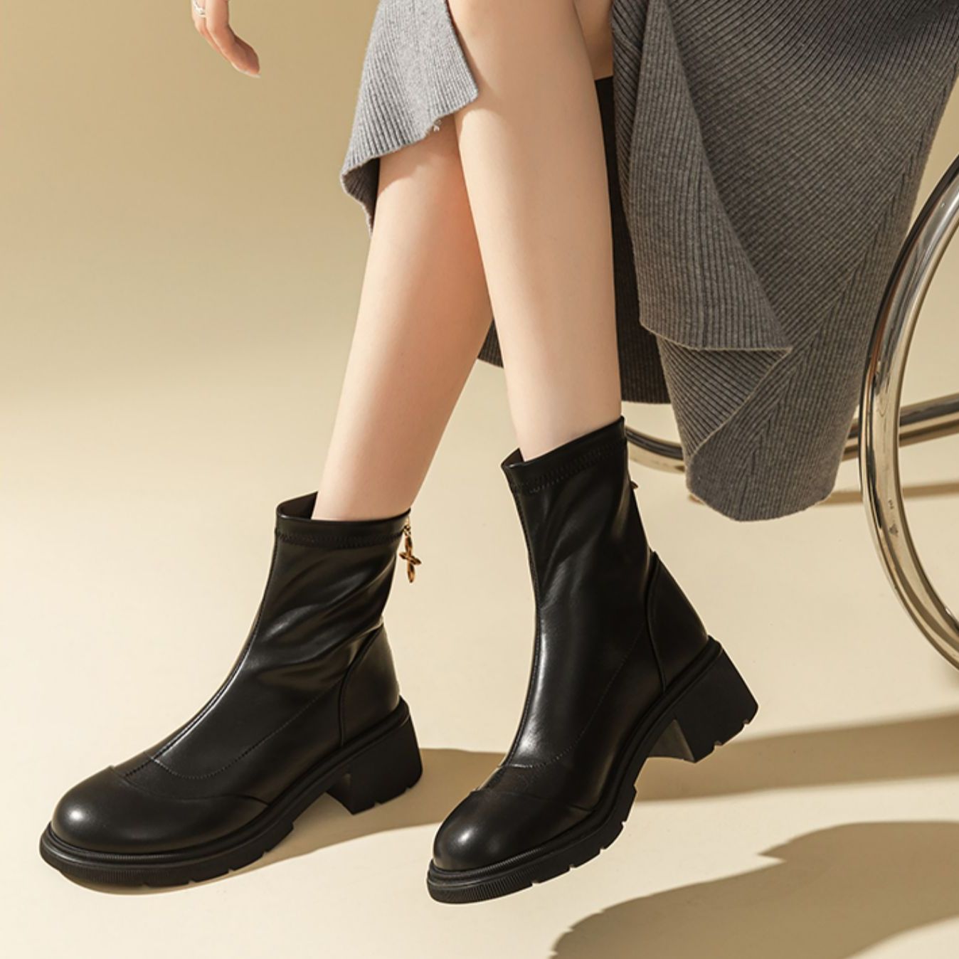 (W) Exull YiSiQ Leather Ankle Boots 'Warm Black Velvet High Heel' 圖 4